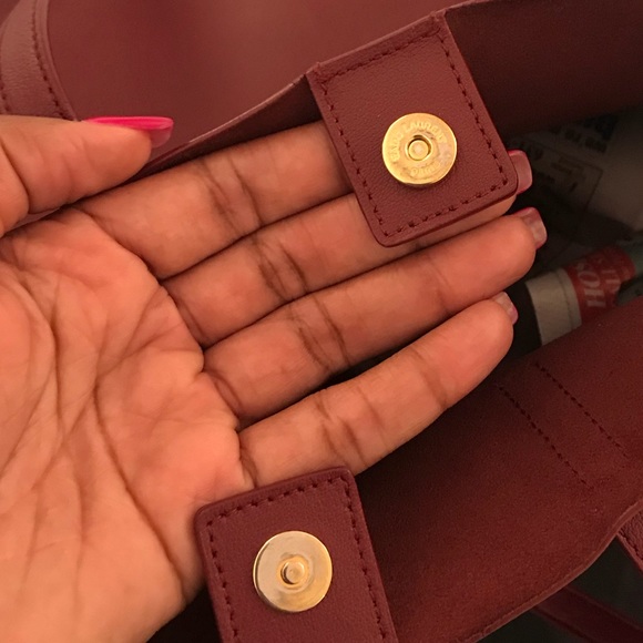 SAINT LAURENT Tote & Zip Wallet - Picture 2 of 6